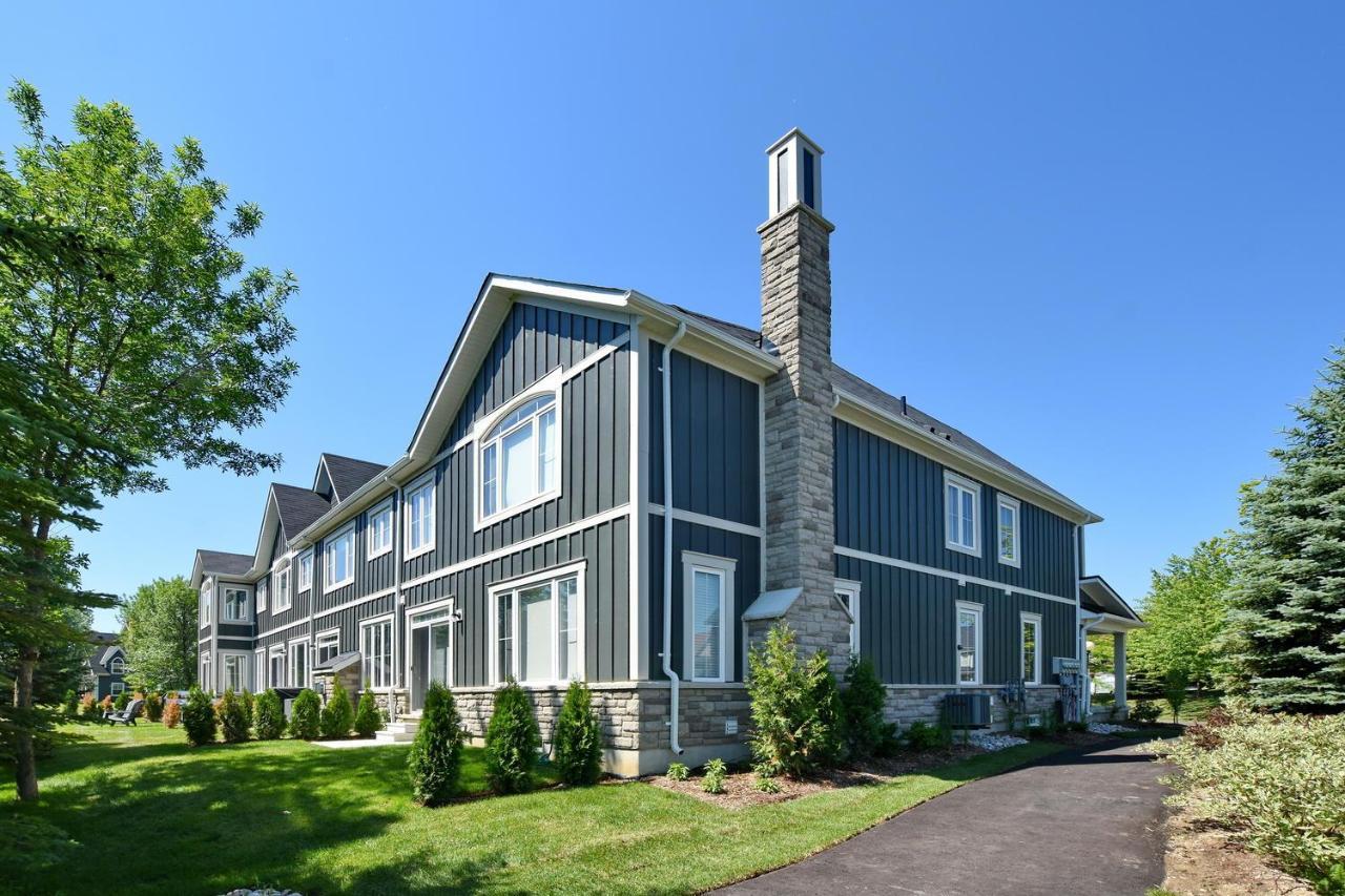 New Blue Mountain Village Snowbridge Executive Townhome Sleeps 10 With Outdoor Pool And Shuttle Nottawa Екстериор снимка