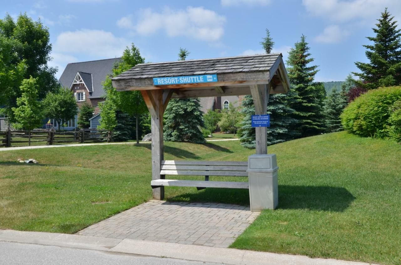 New Blue Mountain Village Snowbridge Executive Townhome Sleeps 10 With Outdoor Pool And Shuttle Nottawa Екстериор снимка